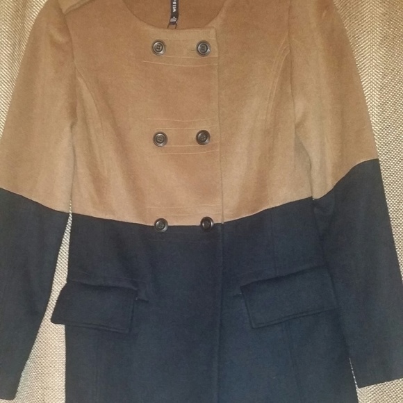 W118 by Walter Baker Two-Toned Tailored Car Coat in Camel & Black Sz S, NWT - Picture 3 of 8